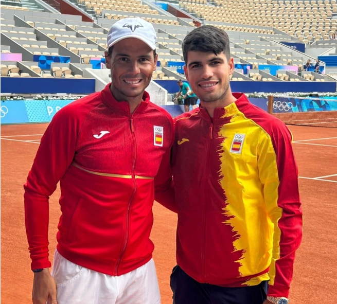 阿尔卡拉斯2023温网夺冠球拍17.3万美元成交 创网球拍拍卖新纪录