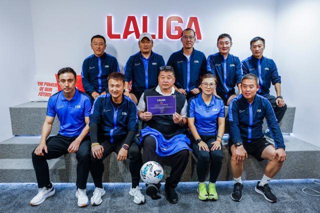 杨璞谈西班牙足球：足球如生命，融入西班牙人生活