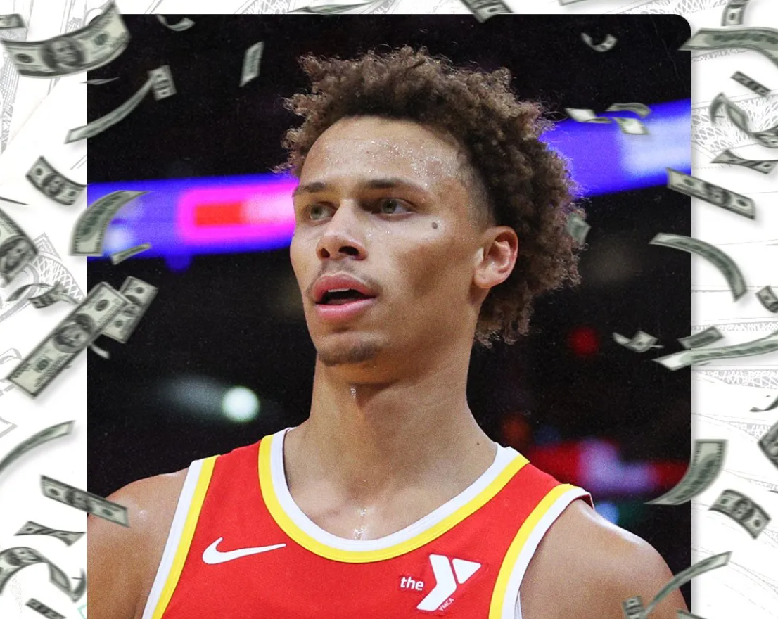 老鹰队4年1亿续约抢断王丹尼尔斯，未来核心锁定