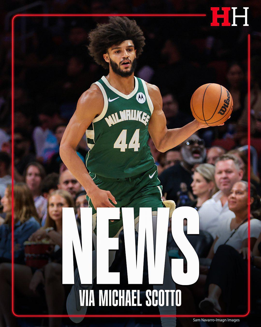 雄鹿签约后卫杰克逊，222万全额保障合同助力新赛季