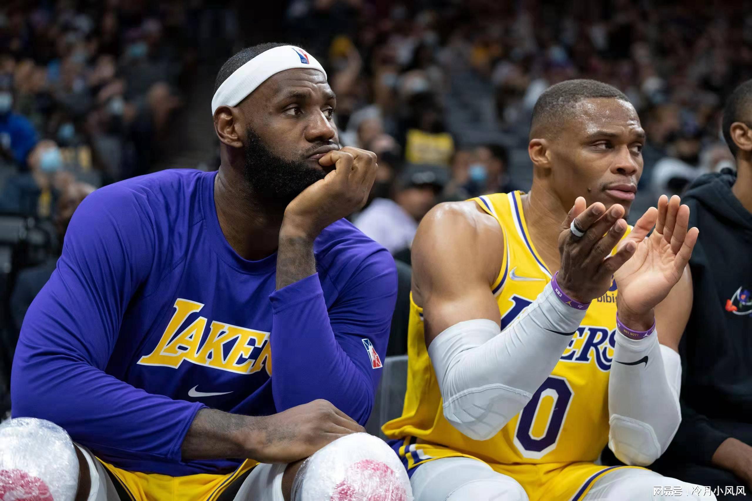 湖人最新动态：詹威矛盾内幕曝光，战力榜排名引热议，揭幕战出战名单更新