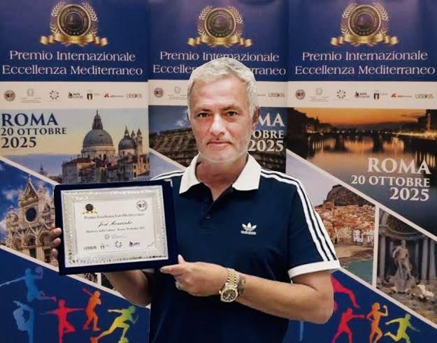 穆里尼奥荣膺地中海卓越公平奖，表彰其率罗马夺欧协联冠军
