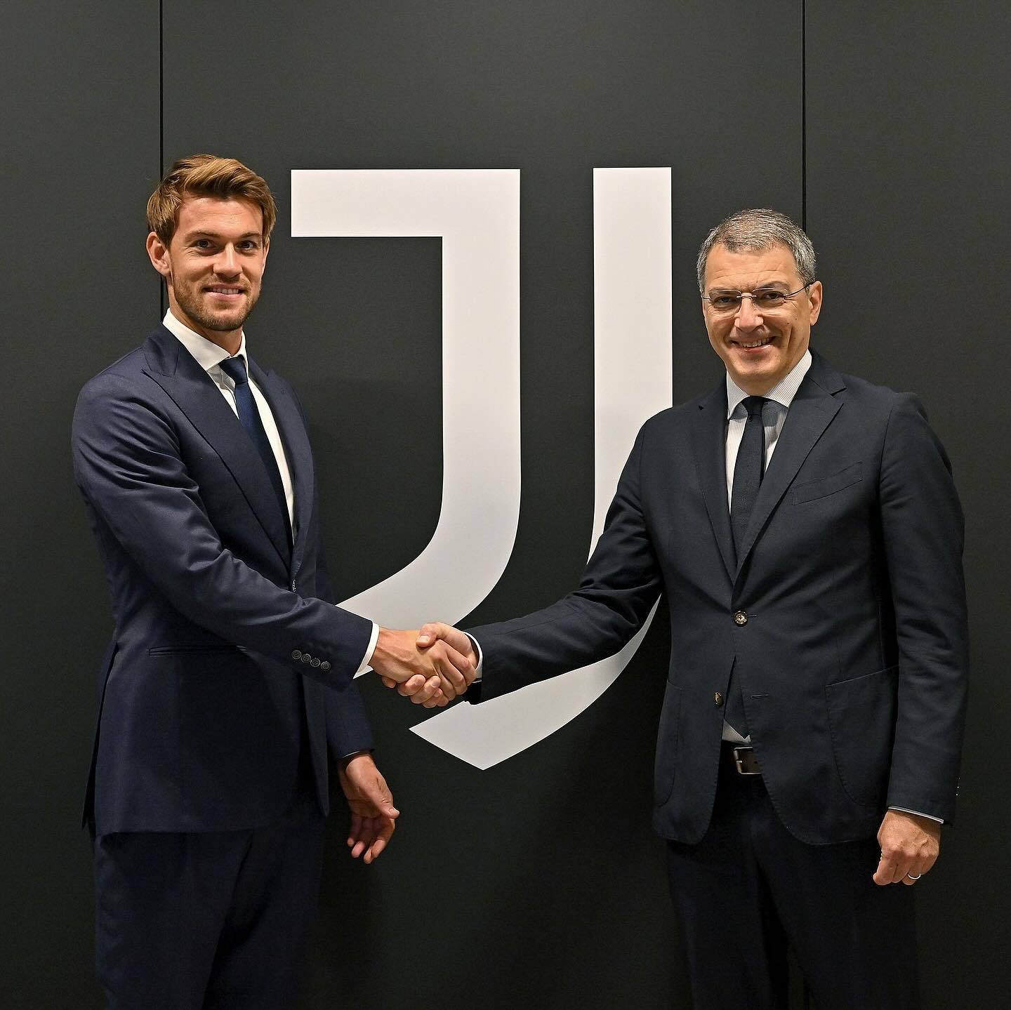 鲁加尼续约尤文至2028年：传承精神，倾尽所有