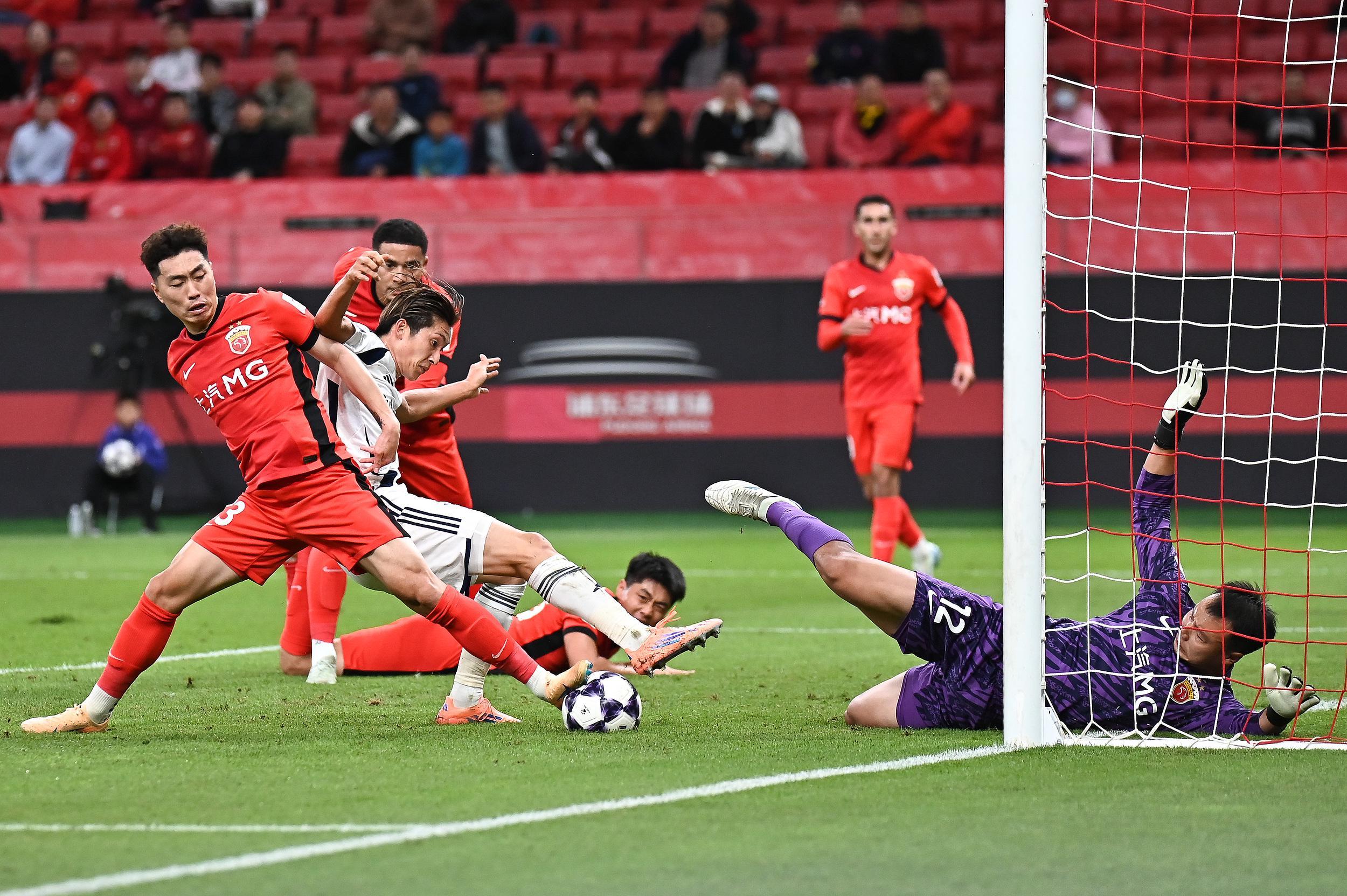 亚冠精英联赛：海港半场射门1-11落后町田泽维亚