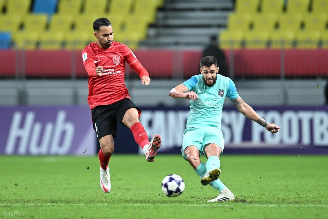 亚冠赛场爆冷！成都蓉城0-2负于柔佛新山，揭秘三大不可思议与两大事实