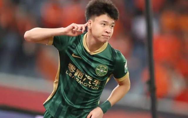 好教练！卡内达再谈王钰栋：不敢派最优秀的球员上场才是冒险！