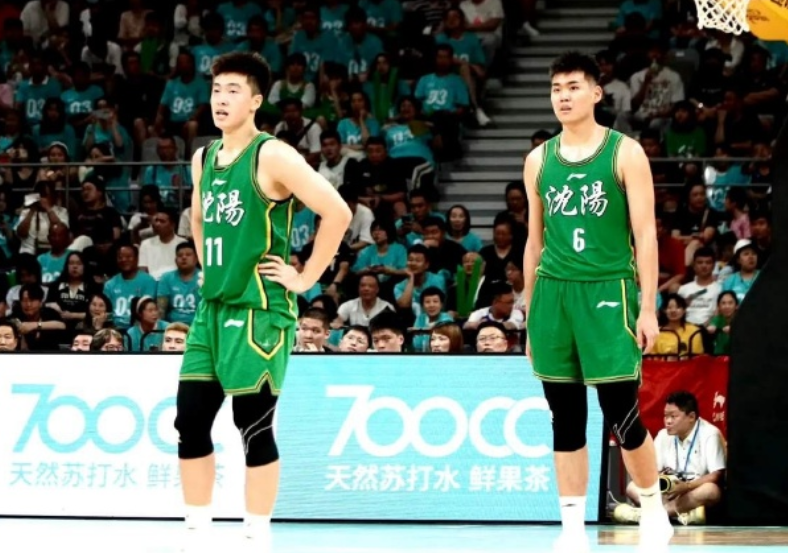 辽篮新星启程西班牙！张峻豪黄秋实海外征战U22联赛