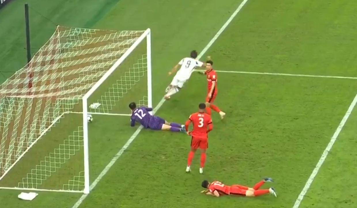 亚冠精英赛：傅欢乌龙致海港0-2负町田，跨赛季8场难求一胜