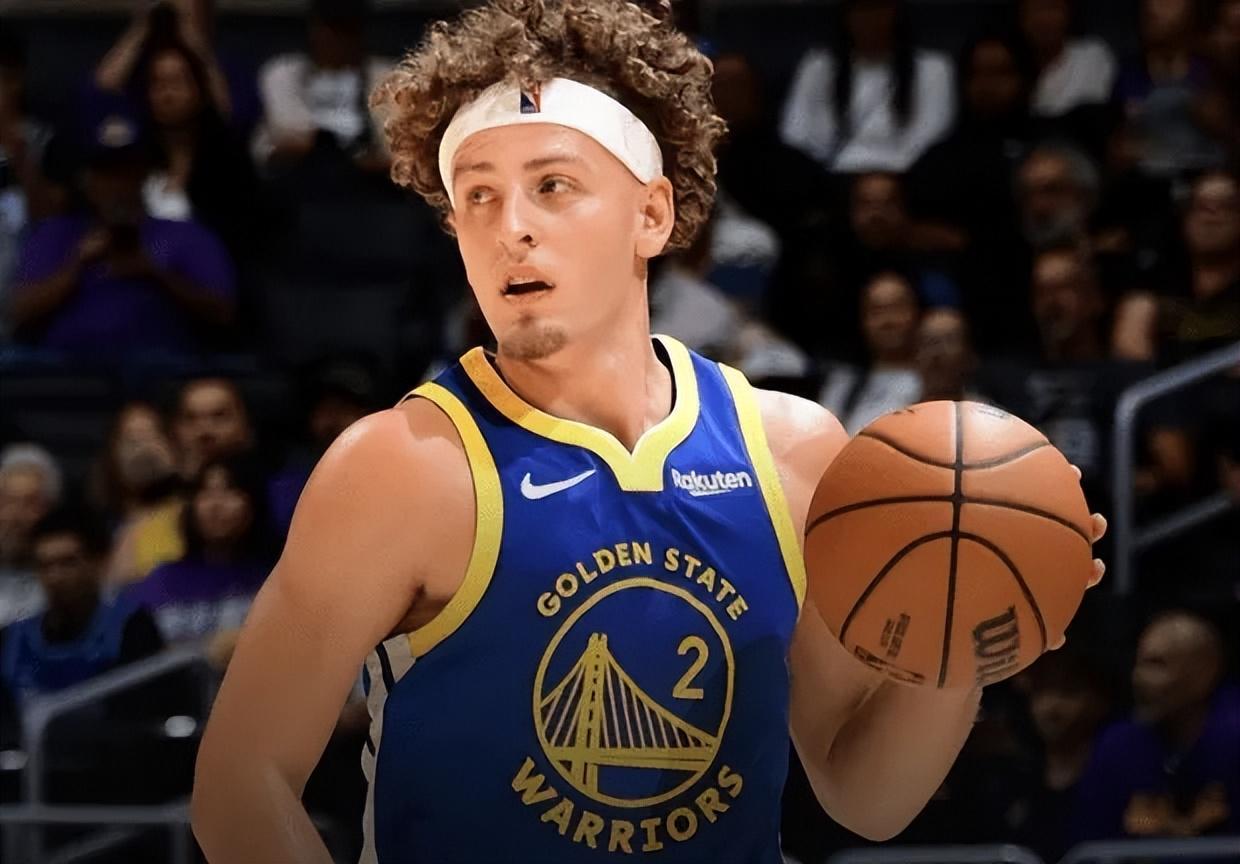 波杰表现低迷引担忧：进攻粘球防守漏洞，未来路在何方？