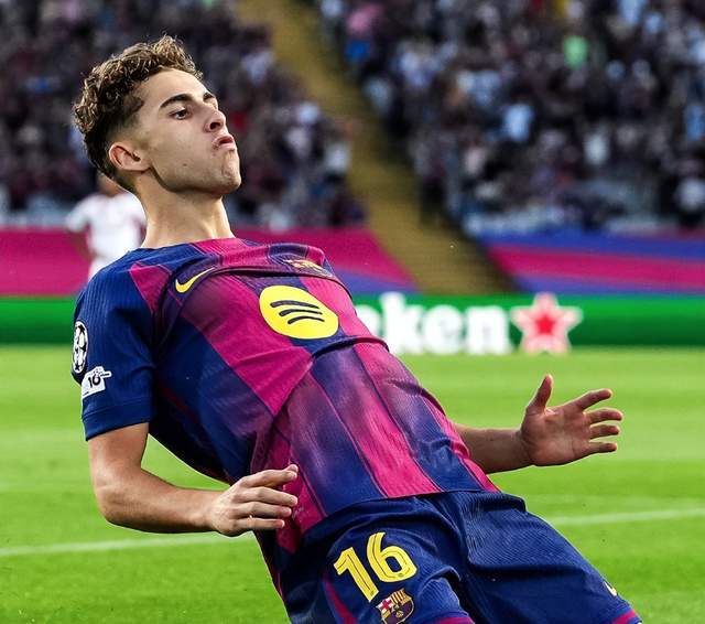 欧冠狂欢夜：9场43球创纪录 5红牌5场惨案！新军历史第1分