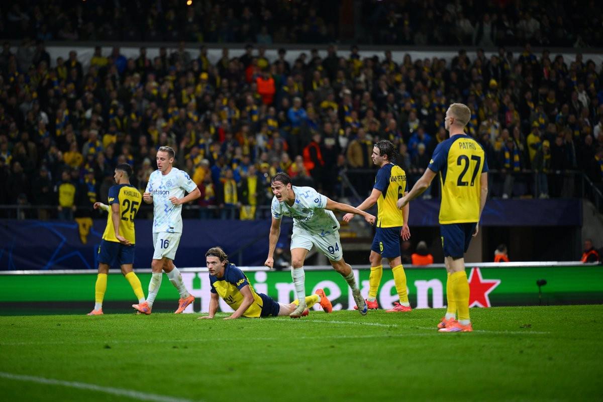 欧冠闪耀！皮奥-埃斯波西托斩获欧冠生涯首球