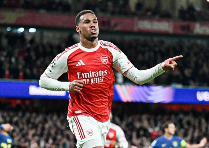 时隔12年！马竞欧冠再遭定位球头球破门，阿森纳创纪录