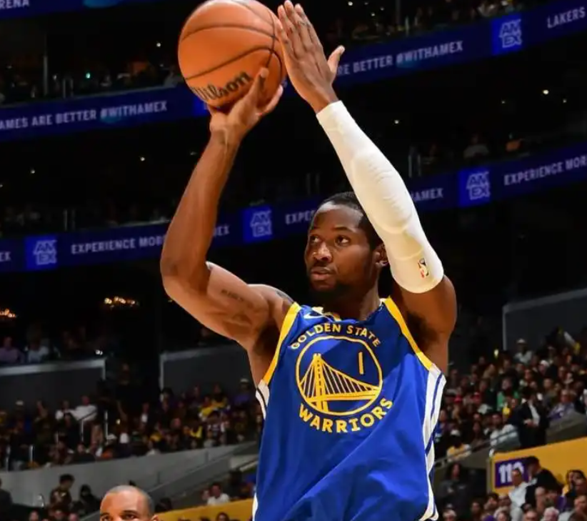 库明加蜕变！勇士新星得分助攻篮板全面升级，成球队关键支柱