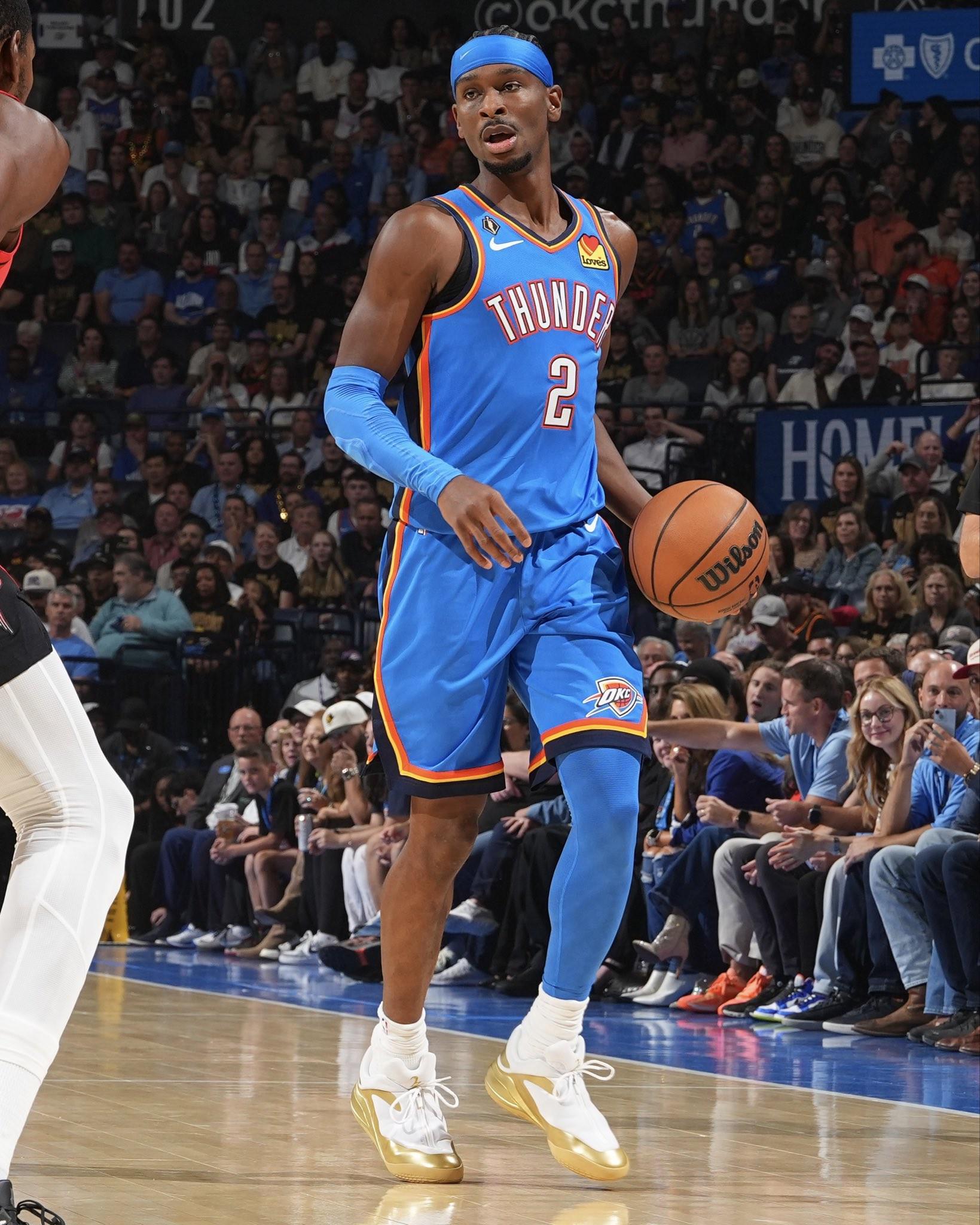 亚历山大35分5板5助，罚球准绝杀雷霆险胜火箭