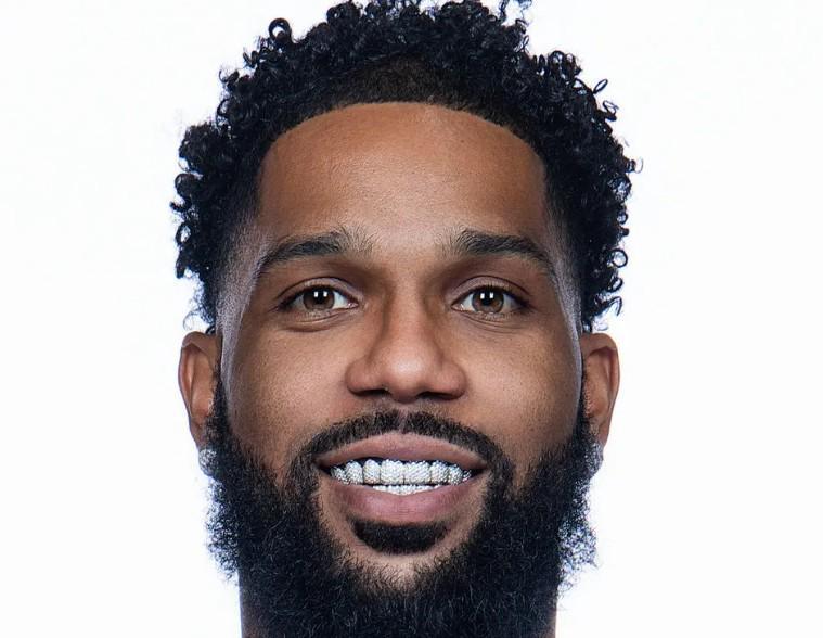 重磅！前青岛男篮外援迈尔斯-鲍威尔正式加盟山东男篮