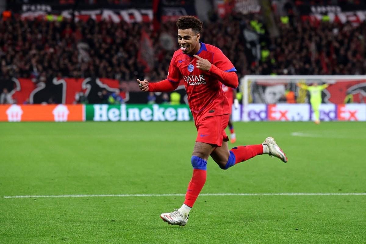 欧冠惨案：勒沃库森主场66分钟狂丢6球，创德国球队第二尴尬纪录