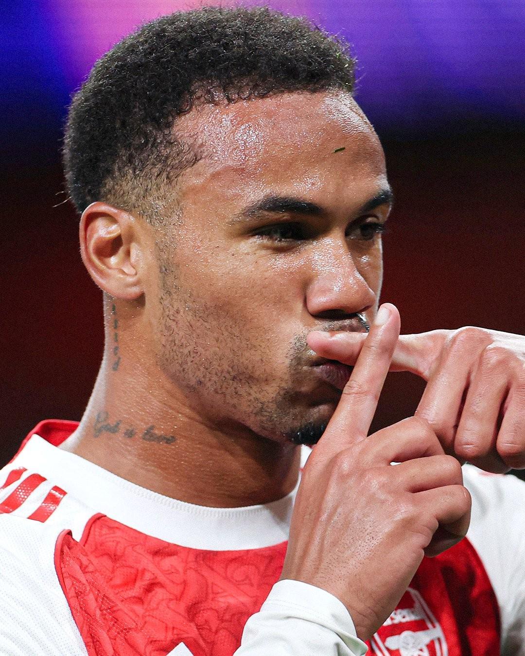 加布里埃尔阿森纳生涯22球，登顶五大联赛中卫射手榜