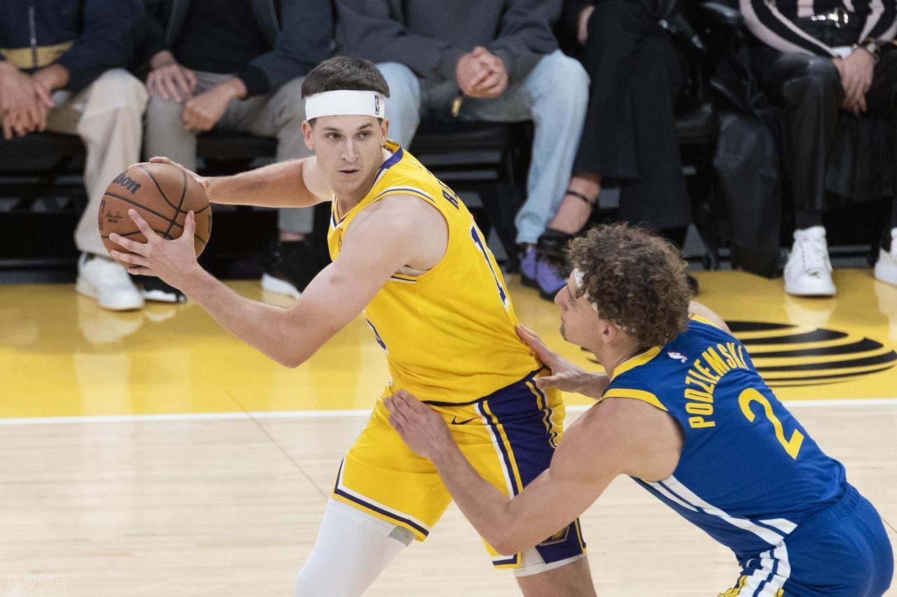 里夫斯末节关键表现