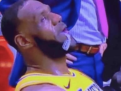 东契奇狂轰43+12+9难救主，湖人揭幕战惜败勇士