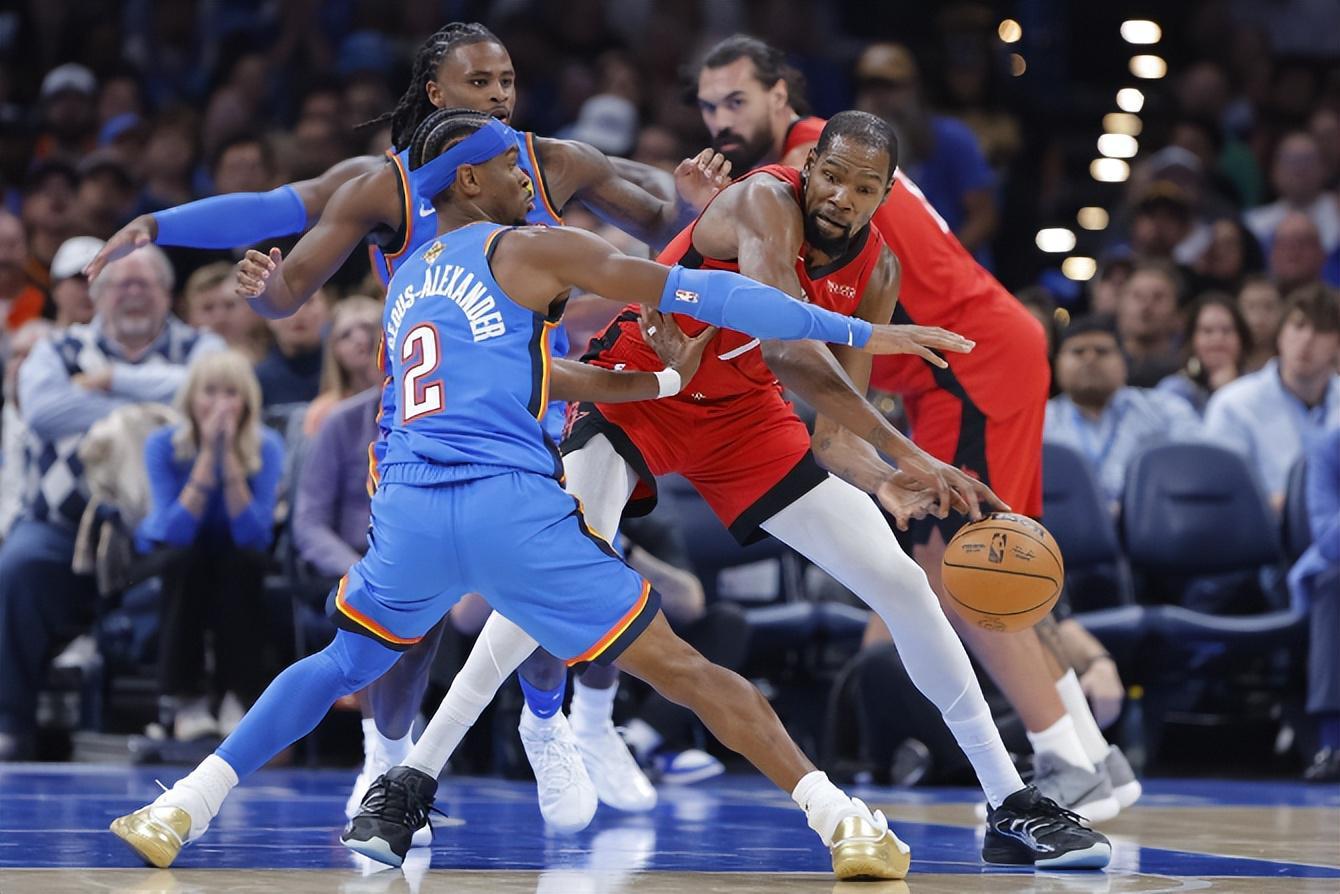 火箭首战三难题：进攻断层、衔接混乱、控卫缺失，杜兰特冠军梦悬？