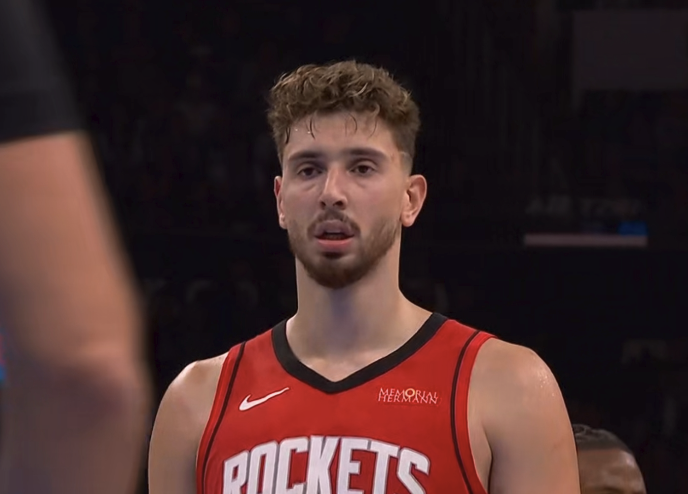 雷霆1分险胜火箭！杜兰特23分6犯离场，揭幕战五大看点解析