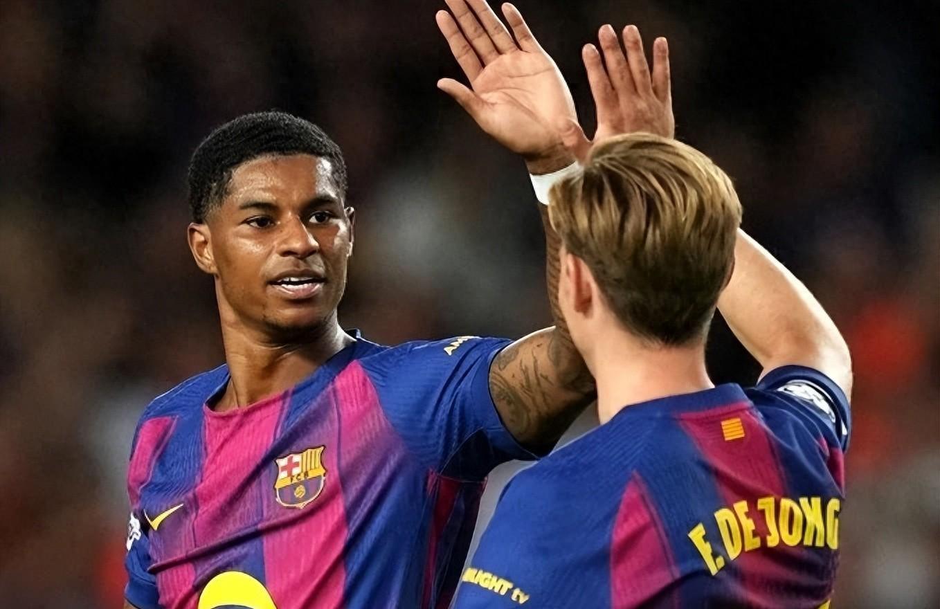 巴萨6-1狂胜奥林匹亚科斯：费尔明帽子戏法，拉什福德双响