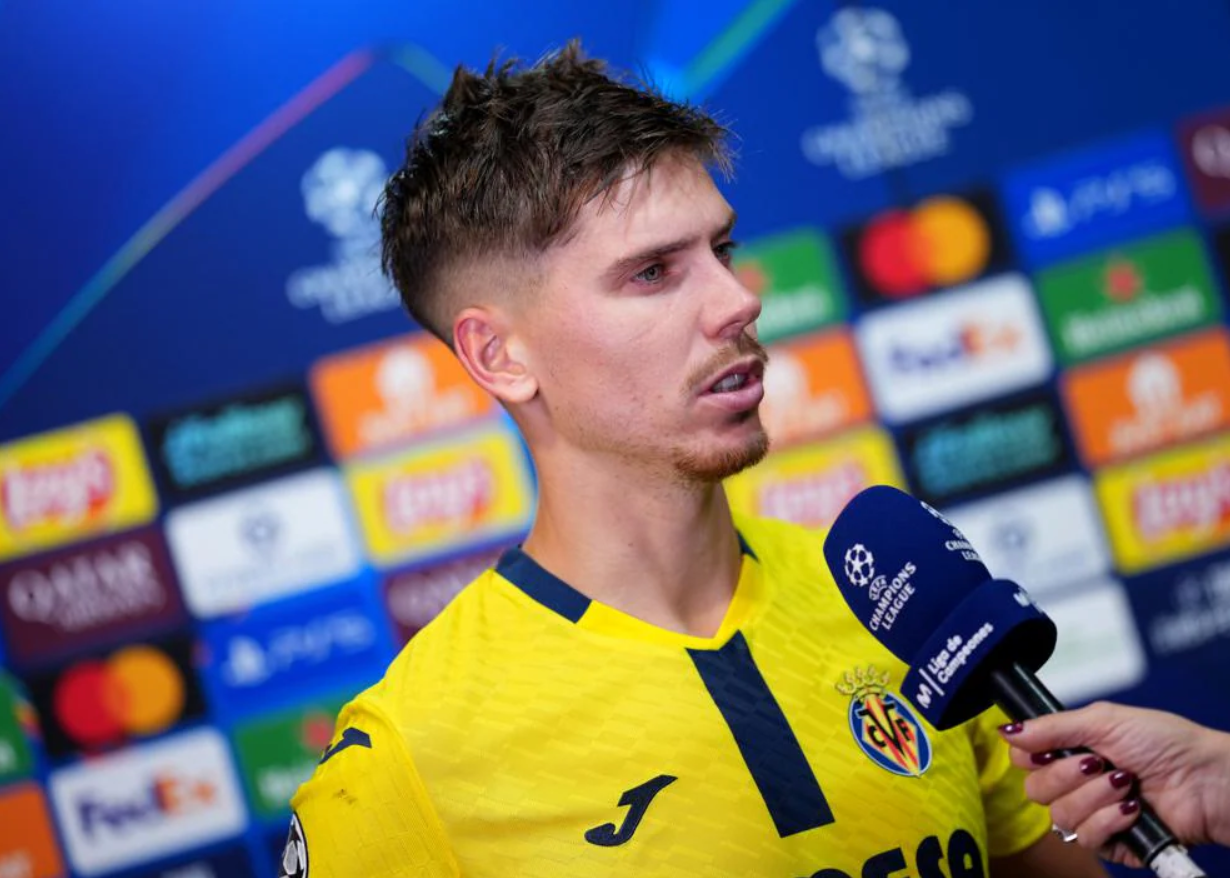 比利亚雷亚尔后卫弗伊斯：欧冠负于曼城，结果苦涩需全神贯注