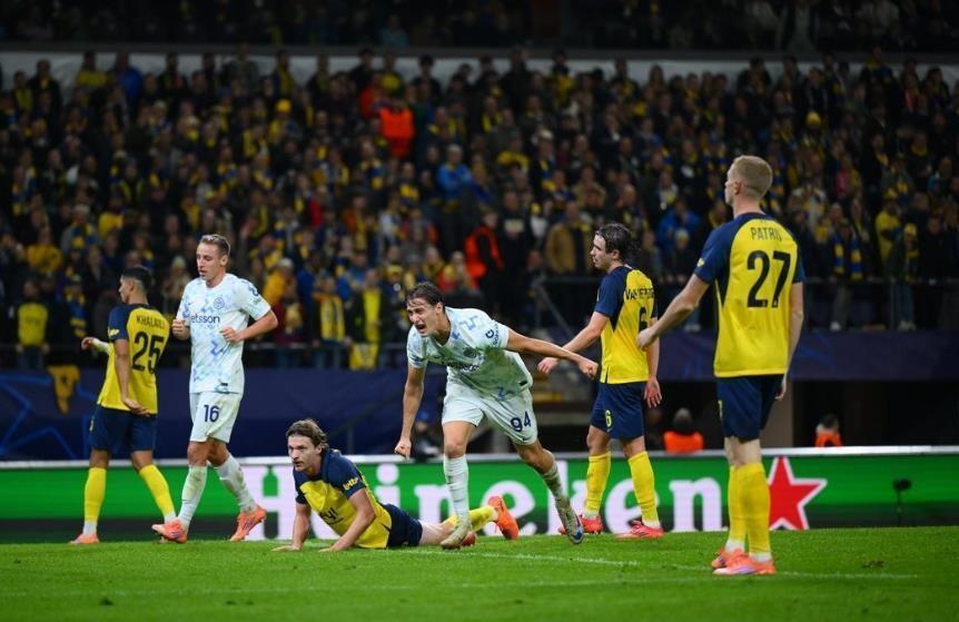 意甲欧冠悲喜夜：国米三连胜成亮点，那不勒斯惨败创耻辱