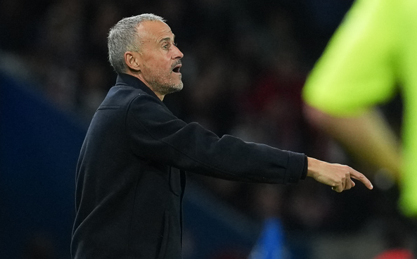 恩里克：大巴黎信心爆棚，誓要再夺赛季所有荣誉