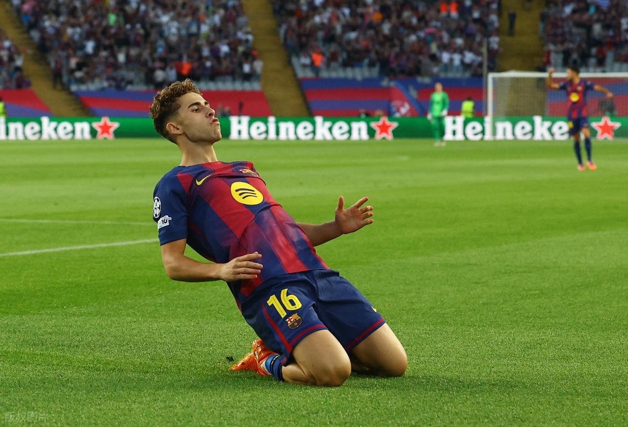 巴萨欧冠6-1大胜奥林匹亚科斯 费尔明帽子戏法拉什福德双响