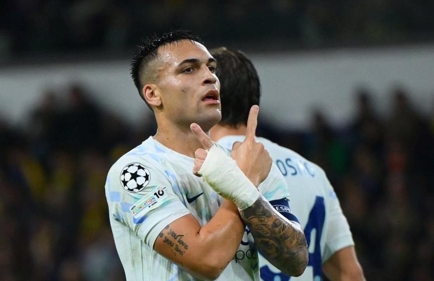 20岁新星传射建功，劳塔罗登顶欧冠射手榜，国米4-0完胜圣吉罗斯