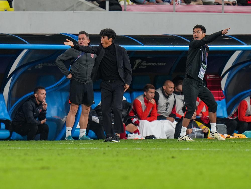 亚冠精英联赛：成都蓉城主场0-2负于柔佛新山