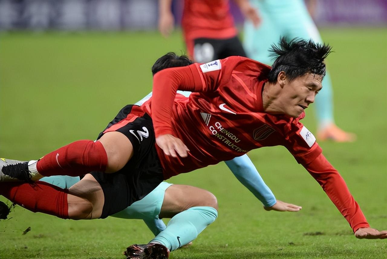 亚冠惨败夜：成都蓉城0-2负柔佛新山，上海海港0-2不敌町田泽维亚