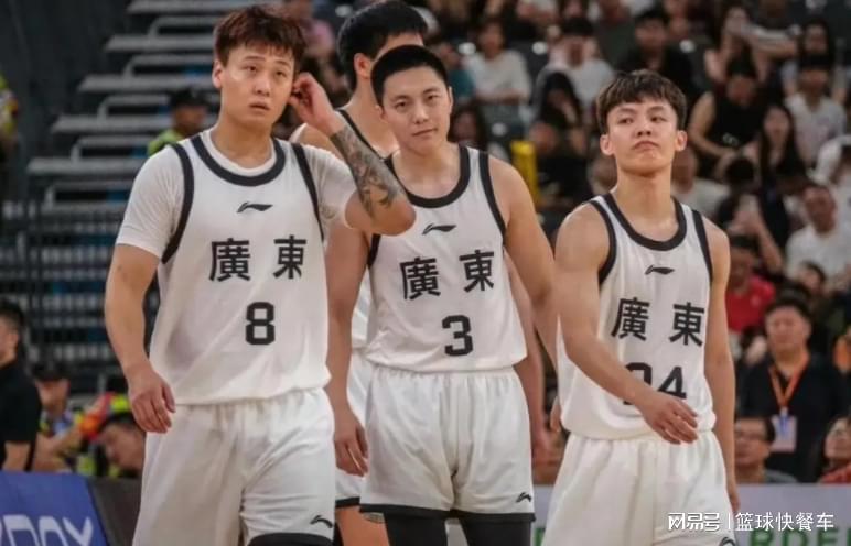 广东男篮121-73狂胜西班牙劲旅，全运冠军前景可期