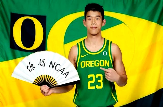 国产后卫林葳NCAA引热议：进攻激进成球霸，美国教练咋应对？