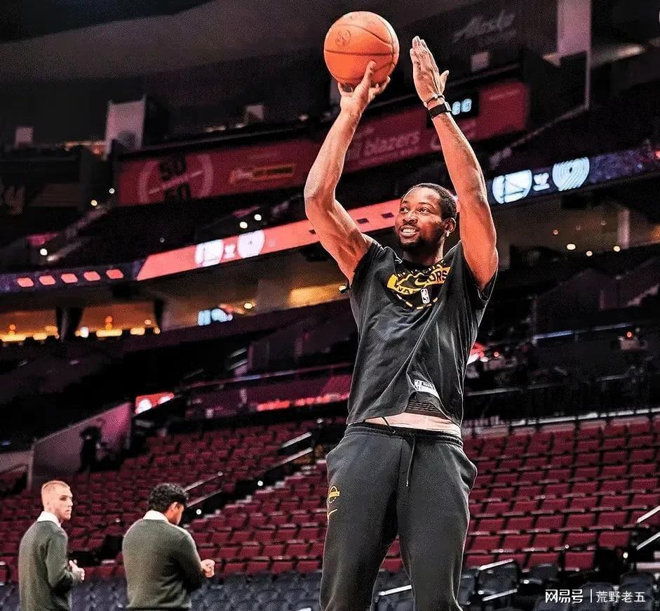 勇士变阵成功！库明加首发成奇兵，湖人缺詹如何应对？