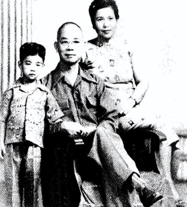 1981年吴石后代洛杉矶团聚：长子忆弟妹对父亲复杂情感