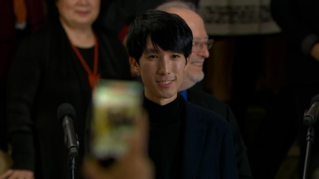 27岁华裔钢琴家陆逸轩斩获肖邦国际大赛冠军，音乐之路揭秘