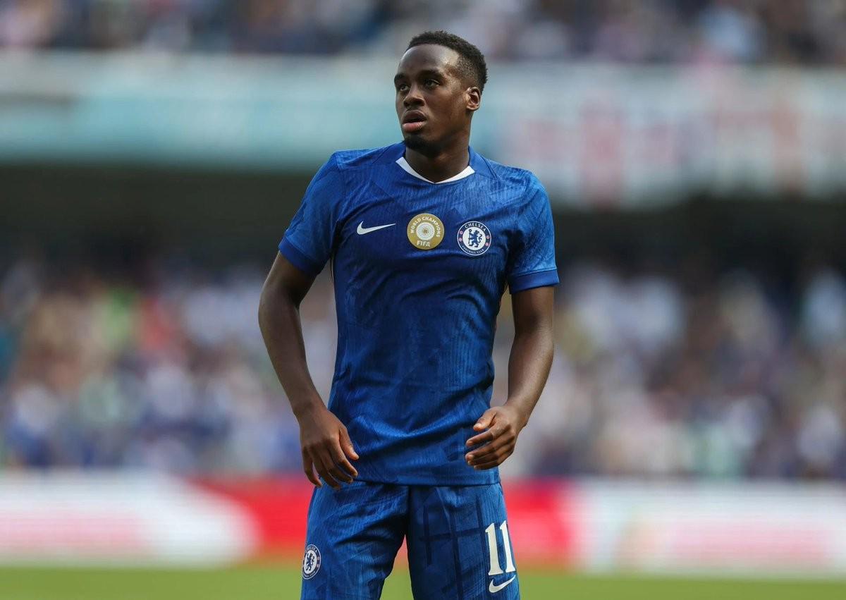 吉滕斯创欧冠纪录：超越阿扎尔成切尔西最年轻五机会创造者