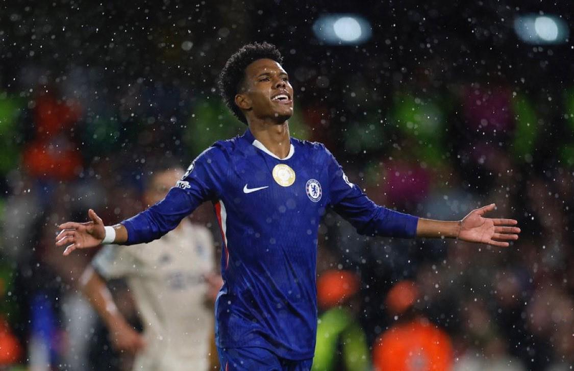 埃斯特旺创欧冠点球纪录：第三年轻点球破门者