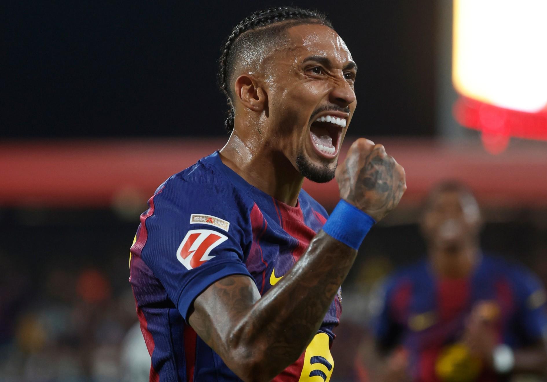 巴萨谨慎决策：拉菲尼亚能否出战皇马国家德比成焦点