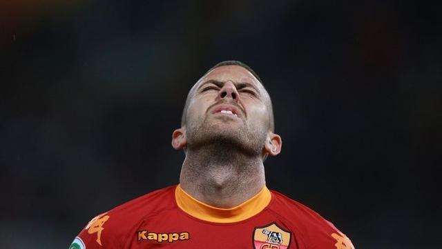 梅内深情回忆罗马岁月：这支球队永远伟大，我满怀敬意