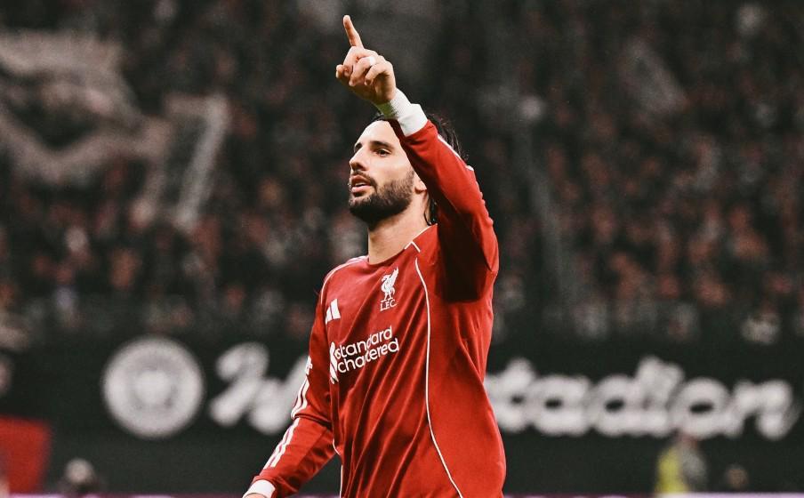 索博1传1射助利物浦5-1大胜法兰克福，社媒庆祝：红军归来