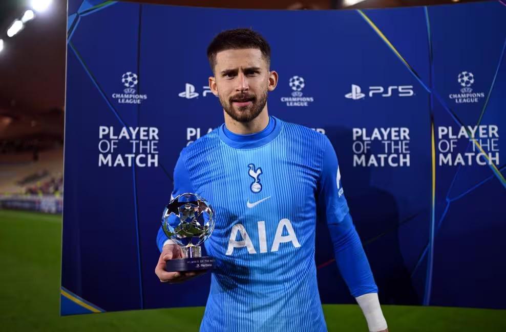 维卡里奥8次神扑零封对手，获摩纳哥vs热刺全场最佳