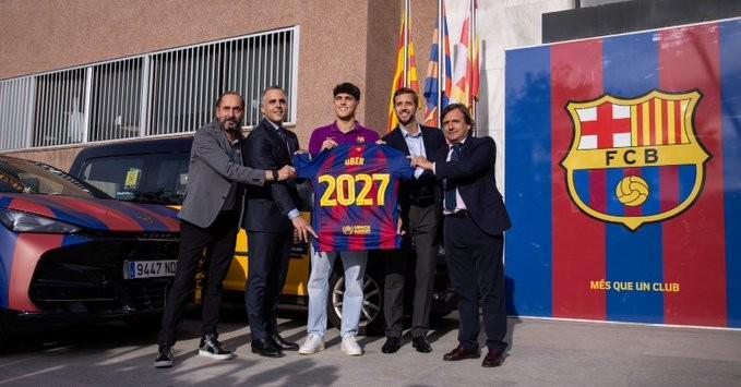 巴萨与Uber达成战略合作，Uber标志将亮相诺坎普球场