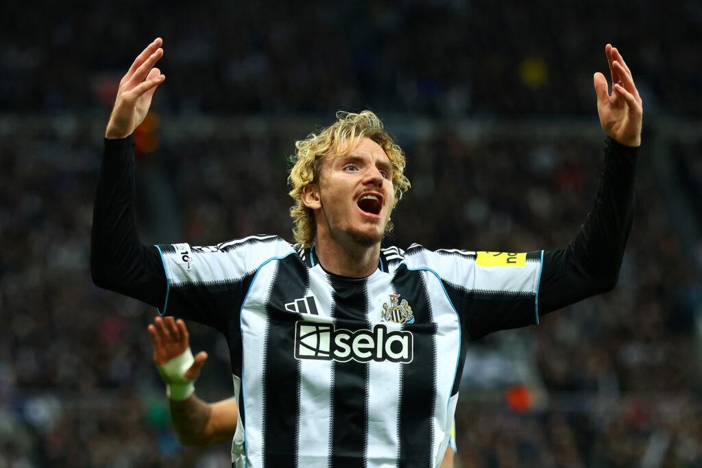 乔-科尔盛赞：沃尔特马德启动速度惊人，跑动风格具迷惑性