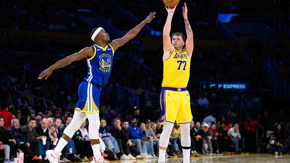 东契奇揭幕战神勇表现：比肩科比、奥尼尔与乔丹的传奇之夜