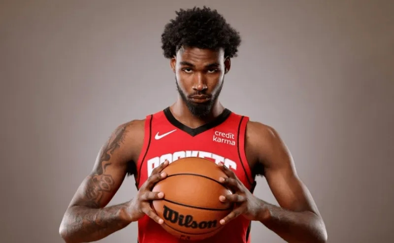 火箭续约波折：塔里-伊森1亿报价未果，揭幕战低迷引关注