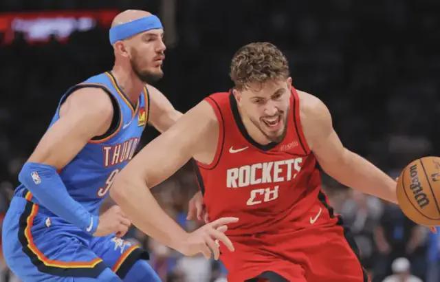 火箭揭幕战惜败雷霆：伊森续约受阻，斯通决策显智慧