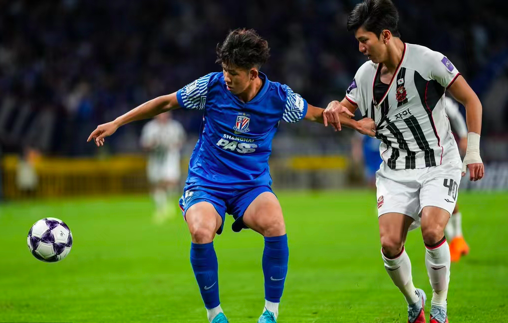 亚冠激战：上海申花2-0力克首尔FC 迎赛季首胜挺进晋级区